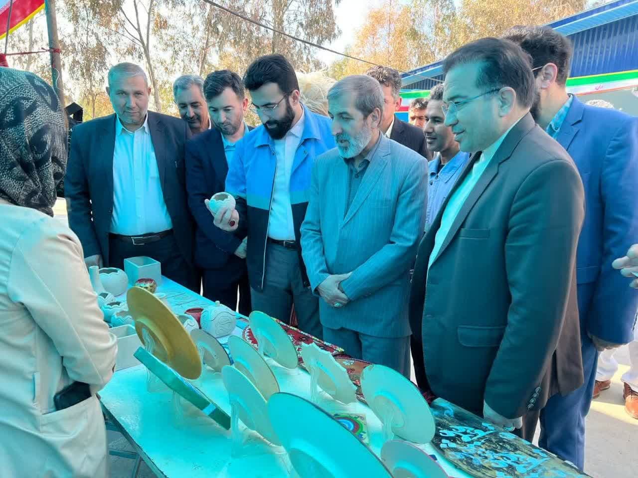 افتتاح نمایشگاه صنایع‌دستی و هنرهای سنتی نوروزی در آق‌قلا